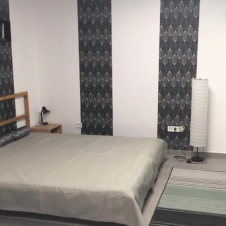 Cuki Apartmanok Dombovar Luaran gambar